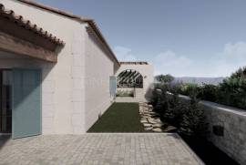 Plot with project approved in Vale del Rei
