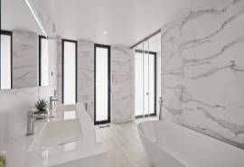 Carvoeiro – Stunning 4-bedroom contemporary villa with sea views