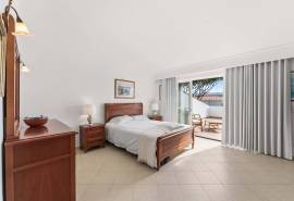 Vale do Lobo – south facing 3 bedroom villa with pool