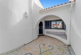 Vale do Lobo – south facing 3 bedroom villa with pool