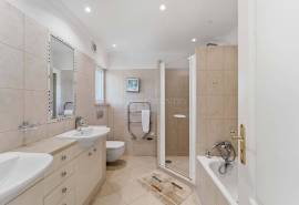 Vale do Lobo – south facing 3 bedroom villa with pool