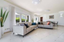 Carvoeiro - 5+2-bedroom villa just a short stroll from the beach of Senhora da Rocha