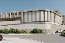 Residential, service and commercial building, with approved PIP