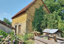 House with barns for sale near Les Herolles, Vienne 86