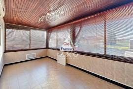 Detached House with Indoor Swimming Pool