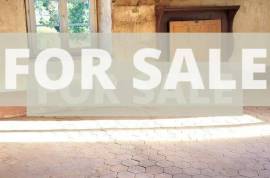 Former Farm House With Outbuildings Former Farm House With Outbuildings