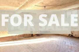 Former Farm House With Outbuildings Former Farm House With Outbuildings