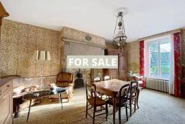 Former Farm Complex with Huge Potential Former Farm Complex with Huge Potential