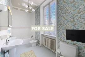 Former Farm Complex with Huge Potential Former Farm Complex with Huge Potential