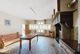 Former Farm Complex with Huge Potential Former Farm Complex with Huge Potential