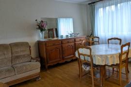 Detached Country House with Garden by the Coast