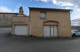 Town House With Terrace