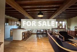 Charming Duplex Apartment by Golf Course Charming Duplex Apartment by Golf Course