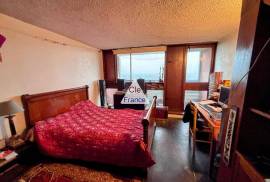 Duplex Apartment in Heart of Town