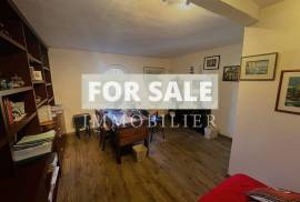 Detached Bagnolaise Villa with Lovely Garden