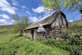 Fairytale Barn to Renovate in Beautiful Location Fairytale Barn to Renovate in Beautiful Location