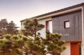 Detached house for rent in Riga district, 220.00m2