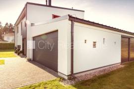 Detached house for rent in Riga district, 220.00m2