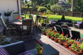 Detached house for rent in Jurmala, 340.00m2