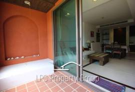 2 Bedroom Beach Front Condo at Las Tortugas