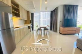 Brand New 2 Bedroom Condo 150m To The Beach