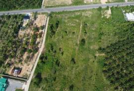 14 Rai of Land For Sale - 15 minutes from Town