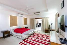 Modified 3 or 4 Bed, Quality Pool Villa