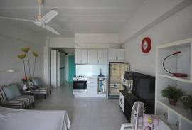 13th Floor Studio Condo For Sale at Blue Wave Khao Takiap