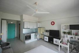 13th Floor Studio Condo For Sale at Blue Wave Khao Takiap