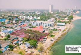 Absolute Beachfront Land Close to the Novotel in Cha Am