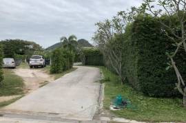 1 Rai of Land for Sale in Exclusive Estate