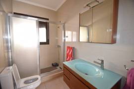 FABULOUS 3 BEDROOM VILLA WITH VIEWS AND PROVATE SWIMMING POOL