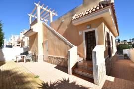 FABULOUS 3 BEDROOM VILLA WITH VIEWS AND PROVATE SWIMMING POOL
