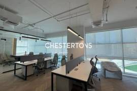 Upgraded office | Prime Location | Furnished