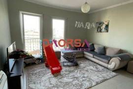 Shitet Apartament 2+1 – Qendra e Durrësit,