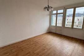 Superbe opportunité , emplacement sécurisé et calme pour achat ou revenus locatifs