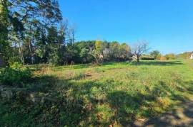 Terrain constructible, quartier du Vieux Bourg - Sainte Barbe