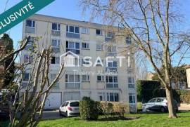 PROCHE GARE ET COMERCE