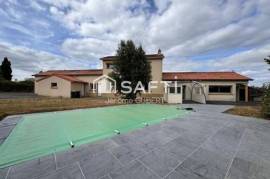 MAISON BRESSUIRE CENTRE-VILLE 156 M2