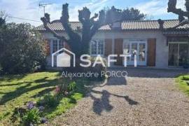 jolie maison a rafraichir avec beaucoup de potentiel