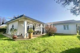 Maison et dépendance à la Hume tout confort