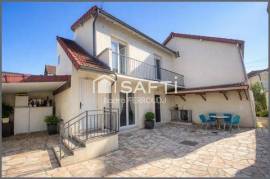 Maison avec 2 studios independants.