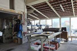 2279903 - Shop For sale, Petroupoli, 130 sq.m., €185.000