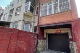 Гараж на центральной улице