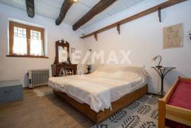 House 200 sq.m for sale