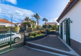 3 Bedrooms House - Água de Pena, Machico 3 Bedrooms House - Água de Pena, Machico