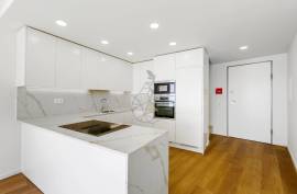 2 Bedroom Duplex Apartment with 2 parking spaces in Alvor