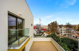 2 Bedroom Duplex Apartment with 2 parking spaces in Alvor