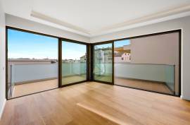 2 Bedroom Duplex Apartment with 2 parking spaces in Alvor