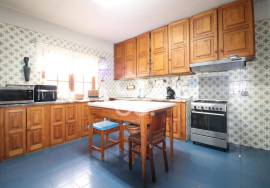 House T4 in Anobra